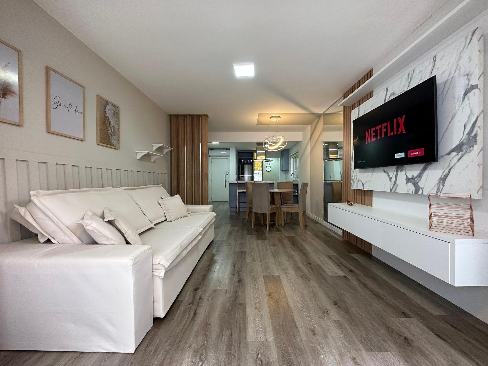 Apartamento La02- 2 +1quarto | Jacuzzi | Churrasqueira Balneario Camboriu