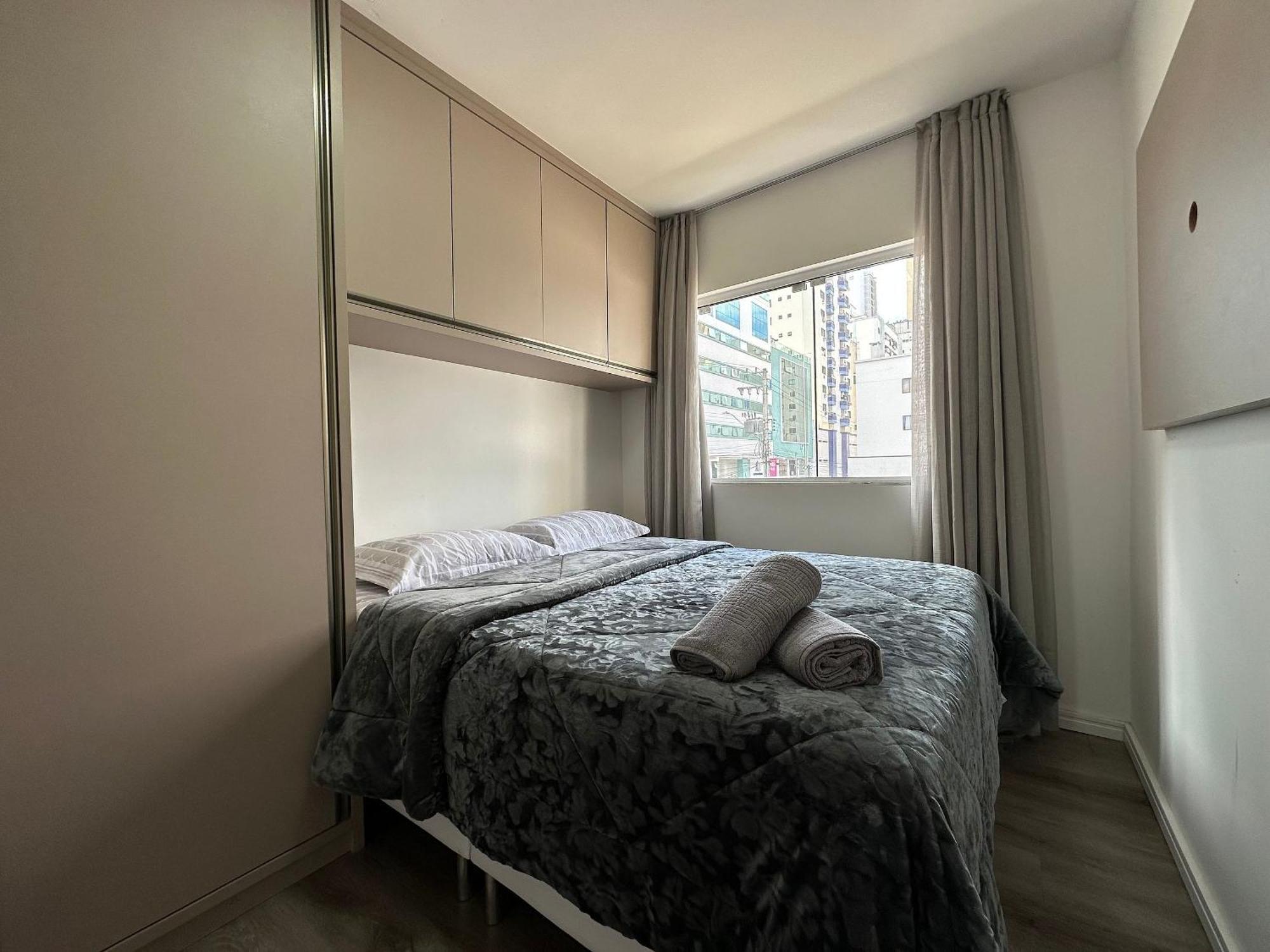 La02- 2 +1quarto | Jacuzzi | Churrasqueira Balneario Camboriu